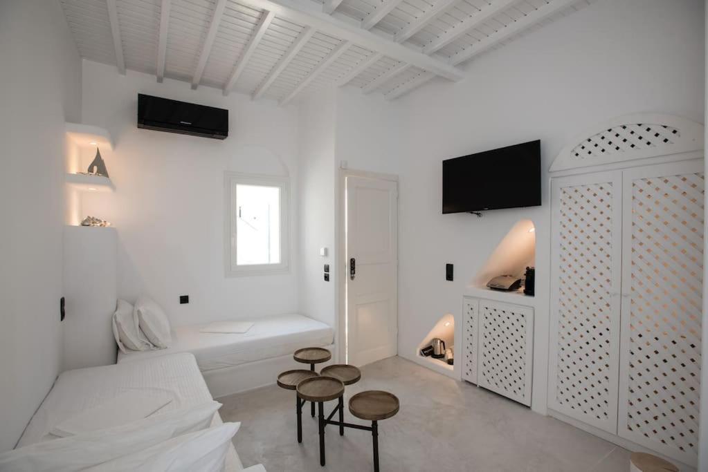 Cloe Cycladic Residence, By Mykonos High * Mykonos Town