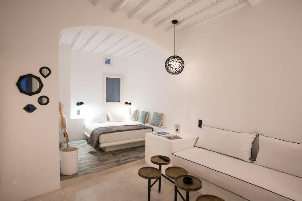 Cloe Cycladic Residence, By Mykonos High * Mykonos Town